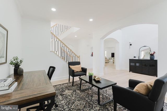 4318 CHANCERY PARK DR, Fairfax, VA 22030