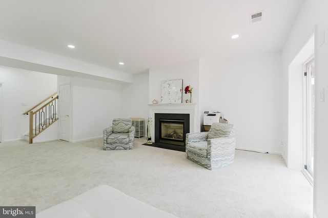 4318 CHANCERY PARK DR, Fairfax, VA 22030