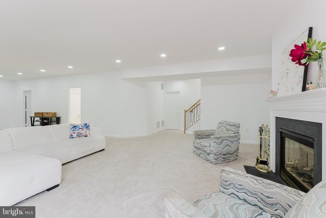 4318 CHANCERY PARK DR, Fairfax, VA 22030