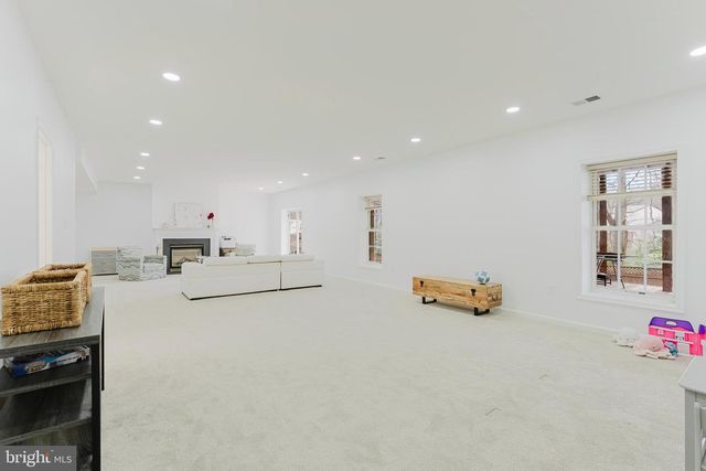 4318 CHANCERY PARK DR, Fairfax, VA 22030