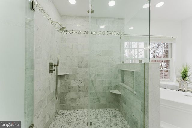 4318 CHANCERY PARK DR, Fairfax, VA 22030