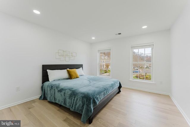 4318 CHANCERY PARK DR, Fairfax, VA 22030