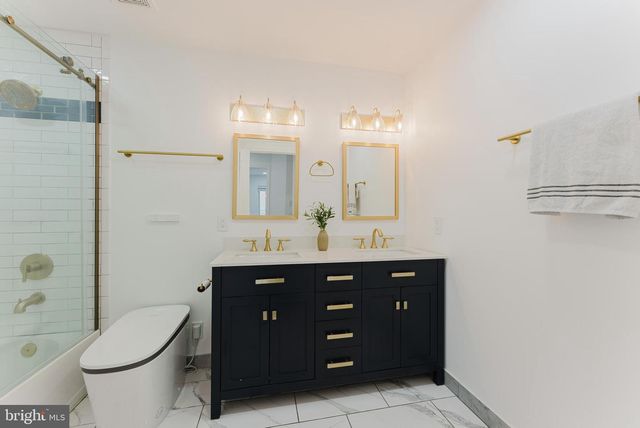 4318 CHANCERY PARK DR, Fairfax, VA 22030