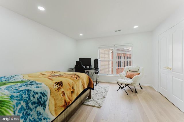 4318 CHANCERY PARK DR, Fairfax, VA 22030