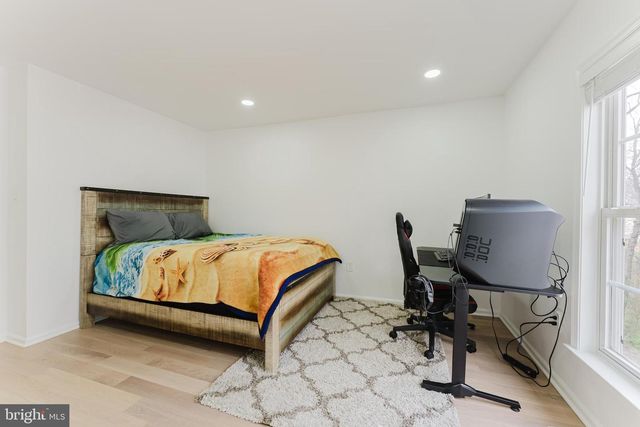 4318 CHANCERY PARK DR, Fairfax, VA 22030