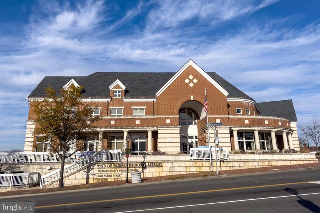 4318 CHANCERY PARK DR, Fairfax, VA 22030