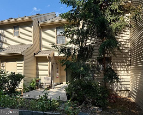 126 WHISPERING OAKS WAY, Jackson, NJ 08527