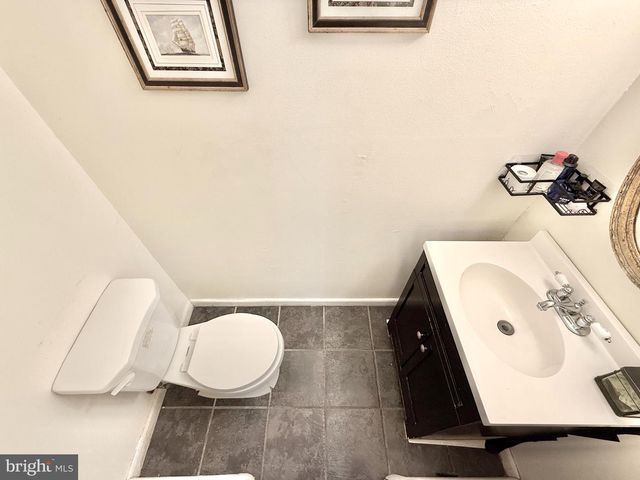 126 WHISPERING OAKS WAY, Jackson, NJ 08527