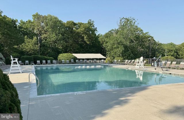 126 WHISPERING OAKS WAY, Jackson, NJ 08527