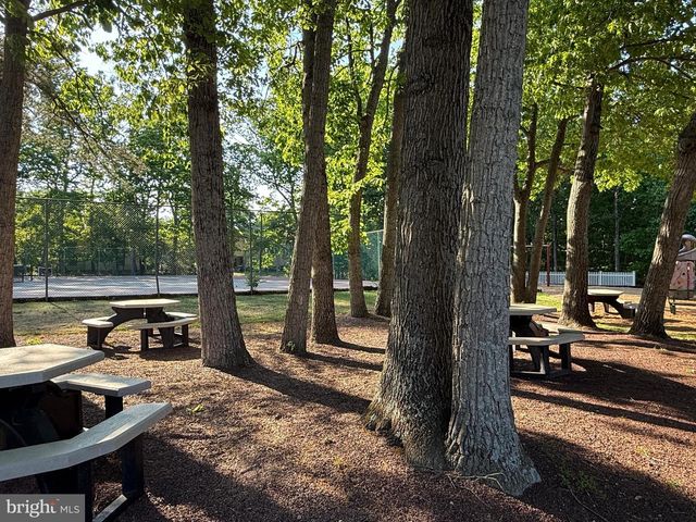 126 WHISPERING OAKS WAY, Jackson, NJ 08527