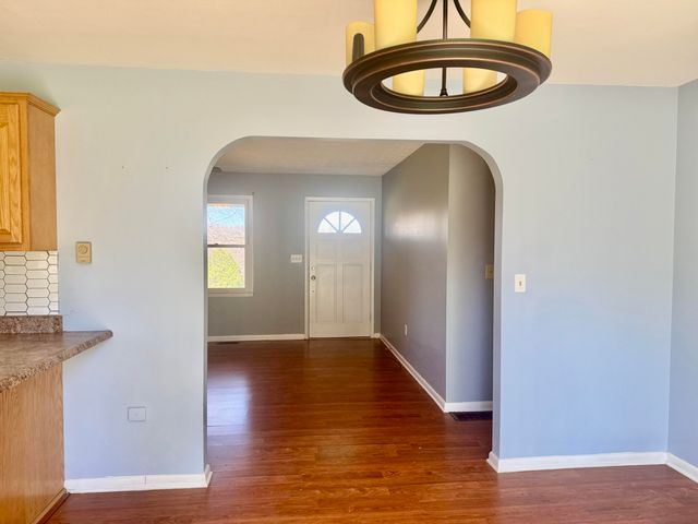 521 Clearcreek Road, Irvine, KY 40336