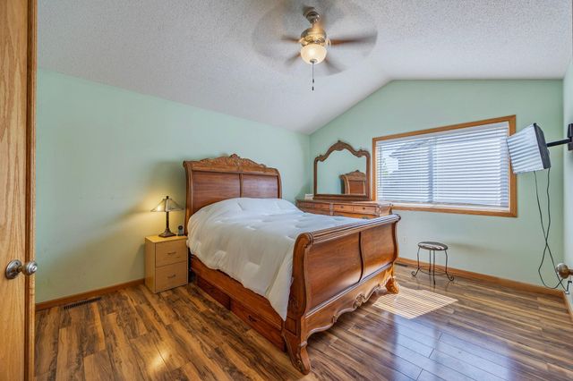 4882 87th Street NE, Monticello, MN 55362