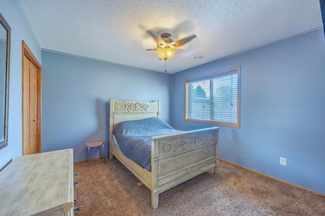 4882 87th Street NE, Monticello, MN 55362