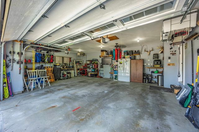 4882 87th Street NE, Monticello, MN 55362