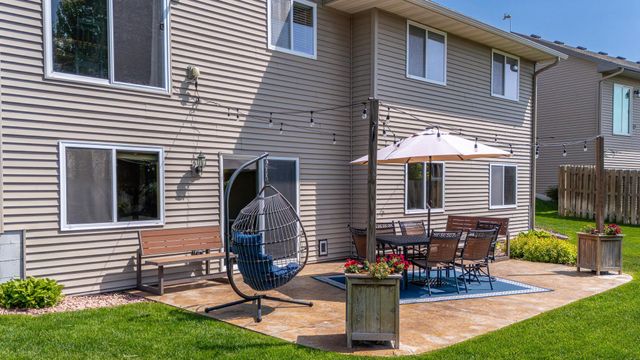 4882 87th Street NE, Monticello, MN 55362