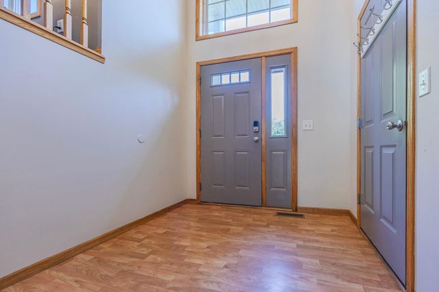 4882 87th Street NE, Monticello, MN 55362