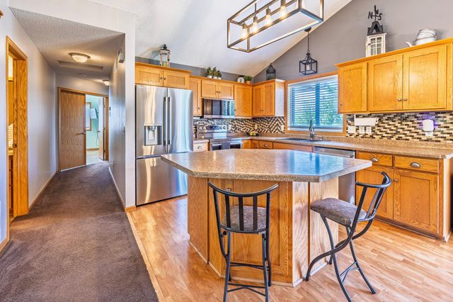 4882 87th Street NE, Monticello, MN 55362