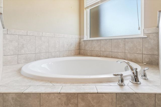 751 Viscaya Blvd, St Augustine, FL 32086