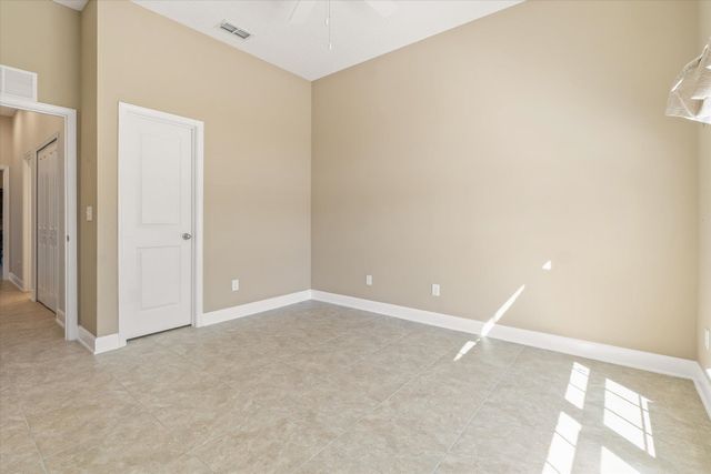 751 Viscaya Blvd, St Augustine, FL 32086