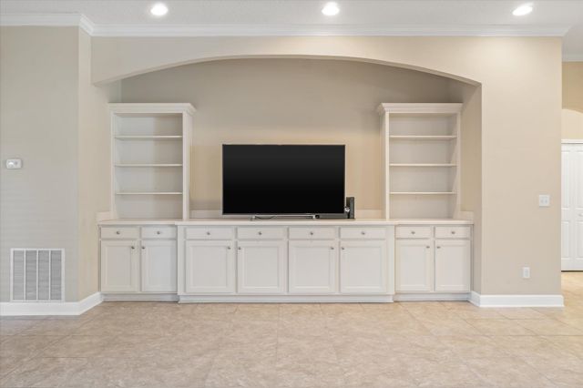 751 Viscaya Blvd, St Augustine, FL 32086