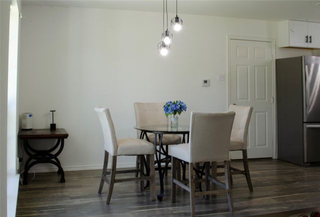 308 E Broadmore Avenue, Wills Point, TX 75169