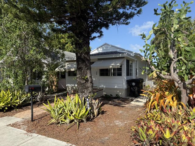 427 N J Street, Lake Worth Beach, FL 33460