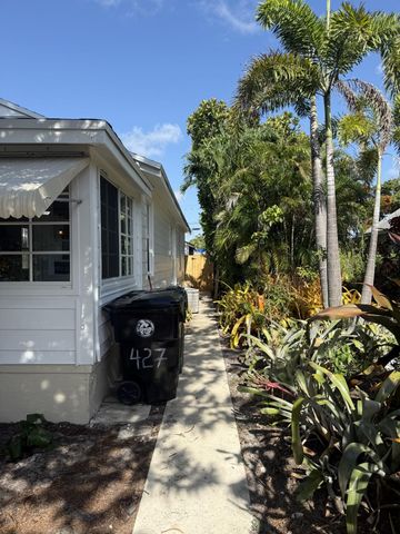 427 N J Street, Lake Worth Beach, FL 33460
