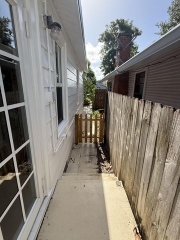 427 N J Street, Lake Worth Beach, FL 33460