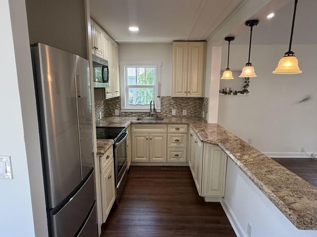 427 N J Street, Lake Worth Beach, FL 33460