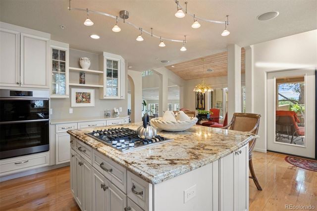 2237 Ridge Plaza Drive, Castle Rock, CO 80108