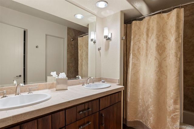 2237 Ridge Plaza Drive, Castle Rock, CO 80108