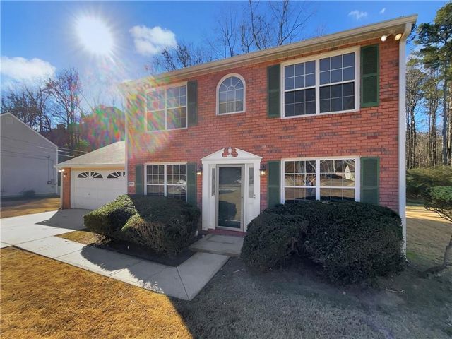 2050 Surrey Trail, Atlanta, GA 30349