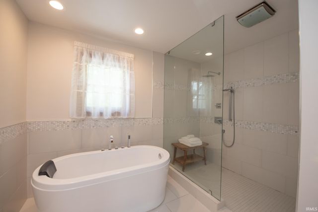 3827 Sunnycroft Place, West Lafayette, IN 47906