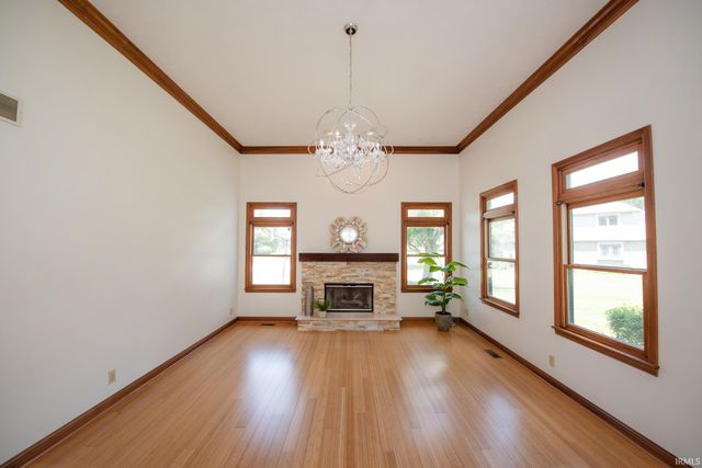 3827 Sunnycroft Place, West Lafayette, IN 47906