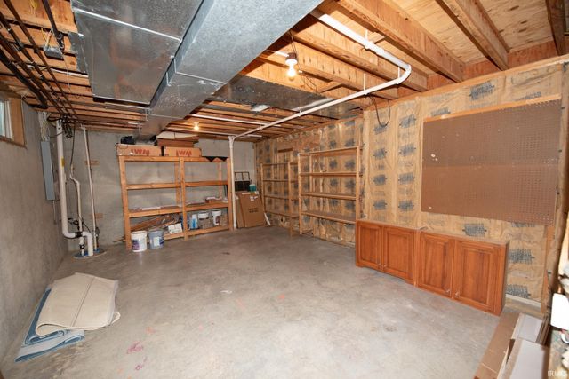 3827 Sunnycroft Place, West Lafayette, IN 47906