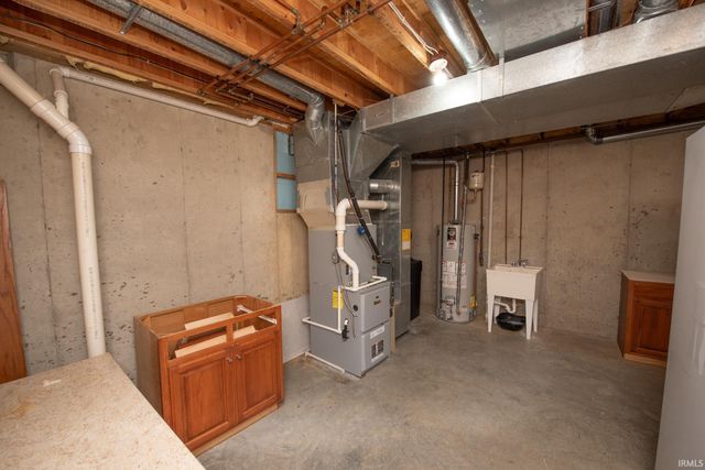 3827 Sunnycroft Place, West Lafayette, IN 47906