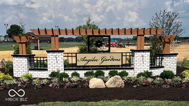 930 Angilee Way, Lebanon, IN 46052