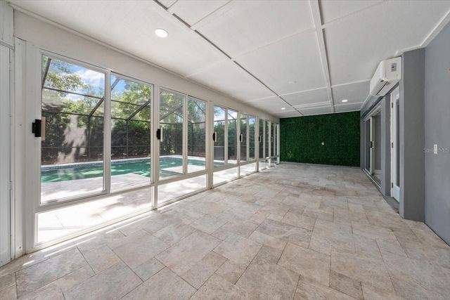 13903 OBERLIN MANOR WAY, Tampa, FL 33613