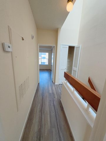 7900 Bissonnet Street D8, Houston, TX 77074