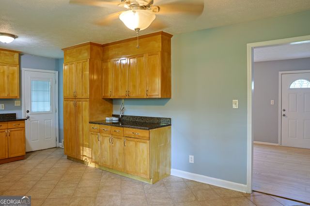 130 Mimosa Drive, Fayetteville, GA 30214
