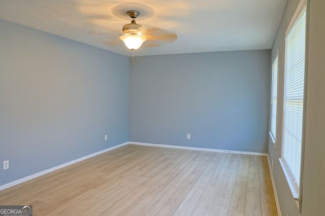 130 Mimosa Drive, Fayetteville, GA 30214
