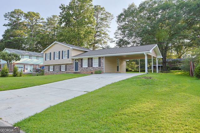 130 Mimosa Drive, Fayetteville, GA 30214