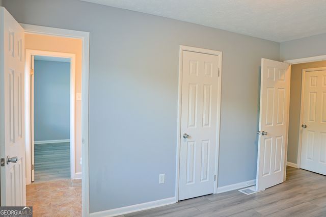 130 Mimosa Drive, Fayetteville, GA 30214