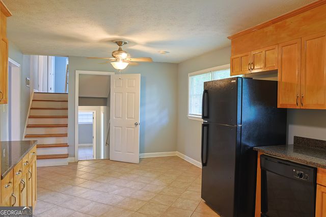 130 Mimosa Drive, Fayetteville, GA 30214