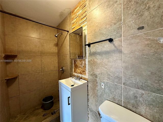 15448 SW 62nd St 1, Miami, FL 33193