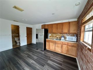 15448 SW 62nd St 1, Miami, FL 33193