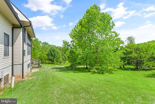 40989 REDWING SONG LN, Lovettsville, VA 20180