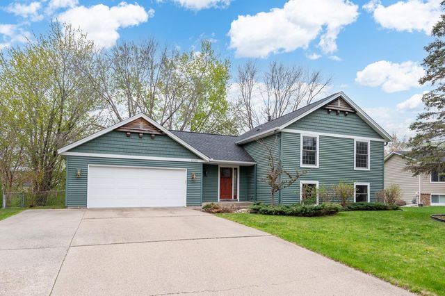 10135 47th Avenue N, Plymouth, MN 55442