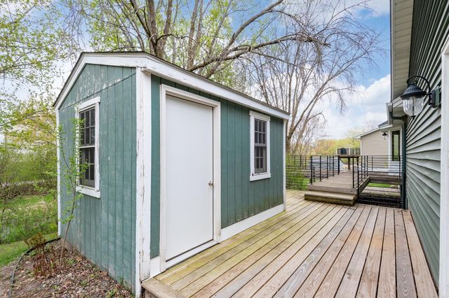 10135 47th Avenue N, Plymouth, MN 55442