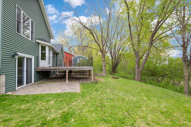 10135 47th Avenue N, Plymouth, MN 55442